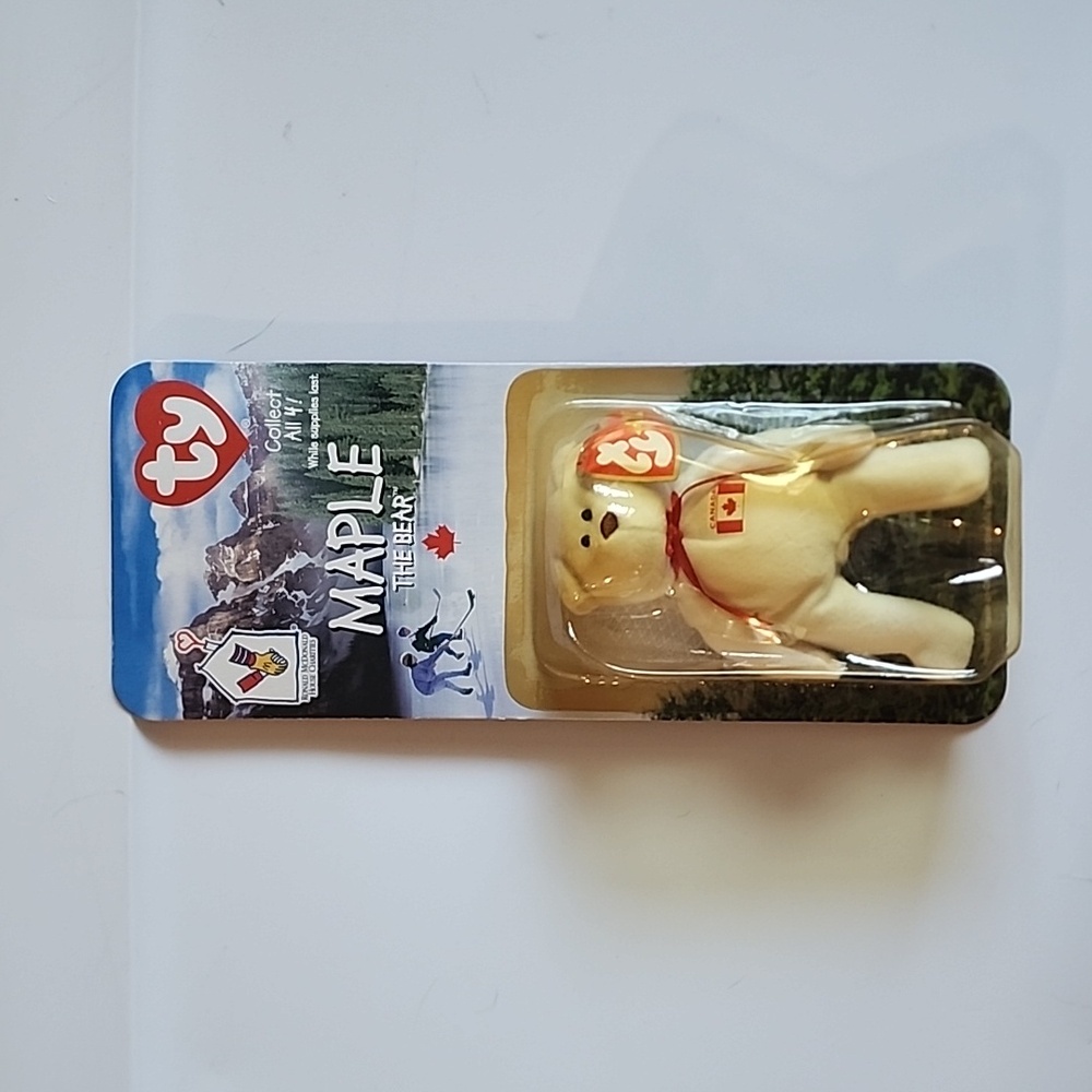 Ty Maple the Bear Beanie Baby